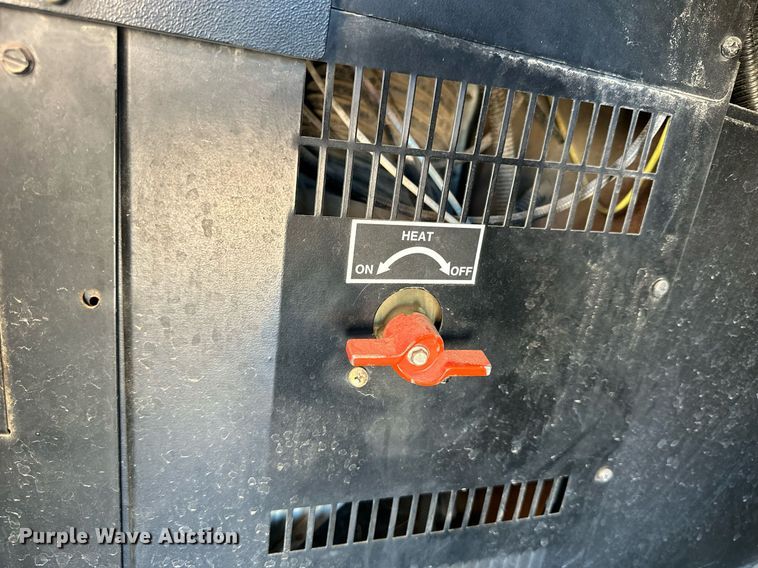 image for item NP9760 1998 Blue Bird  school bus