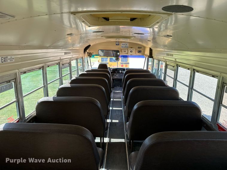 image for item NP9760 1998 Blue Bird  school bus
