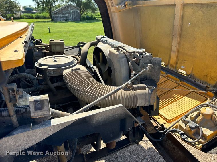 image for item NP9760 1998 Blue Bird  school bus