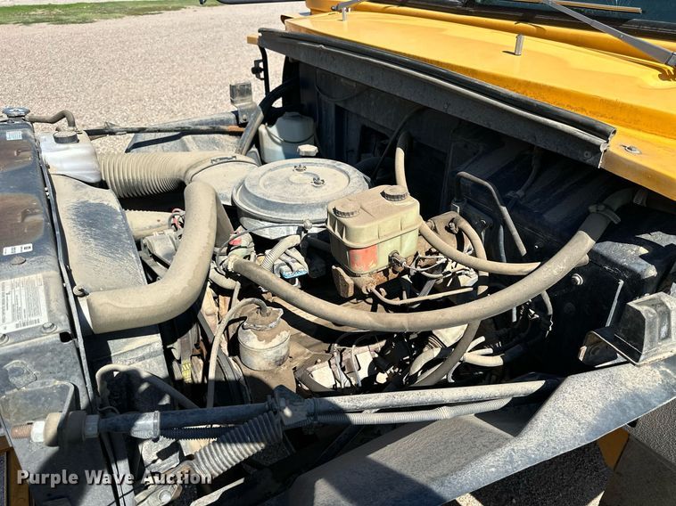 image for item NP9760 1998 Blue Bird  school bus