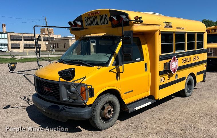 image for item NP9761 2001 Thomas  school bus