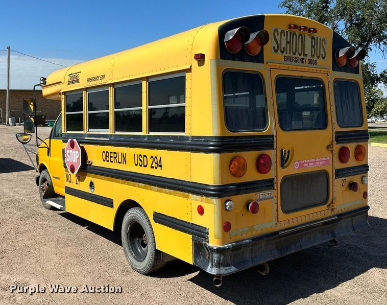 image for item NP9761 2001 Thomas  school bus