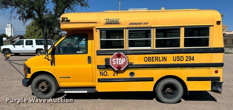 image for item NP9761 2001 Thomas  school bus