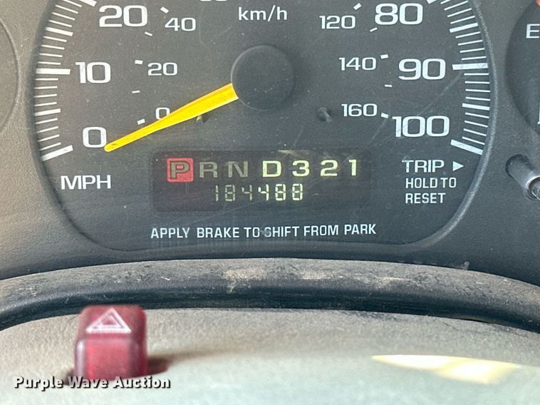 image for item NP9761 2001 Thomas  school bus