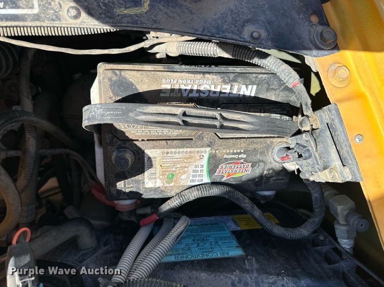 image for item NP9761 2001 Thomas  school bus