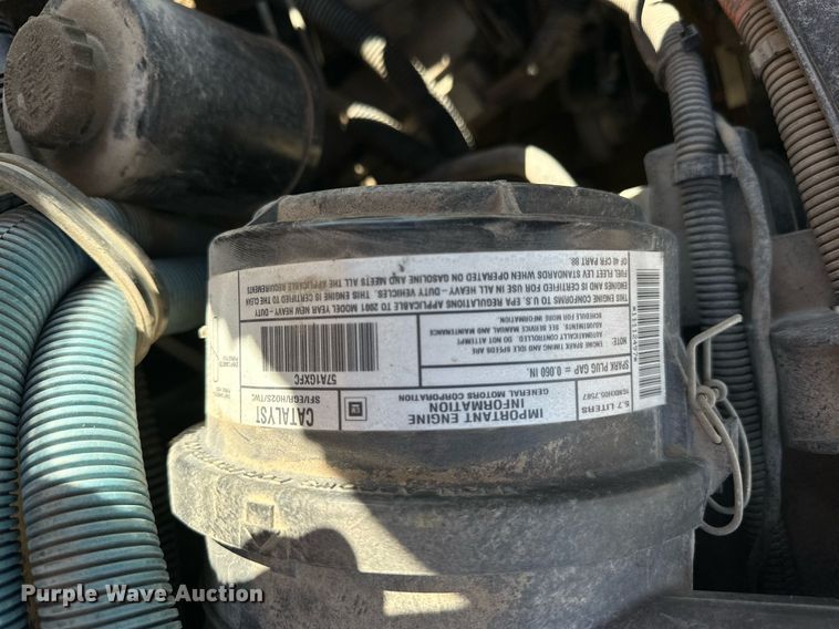 image for item NP9761 2001 Thomas  school bus