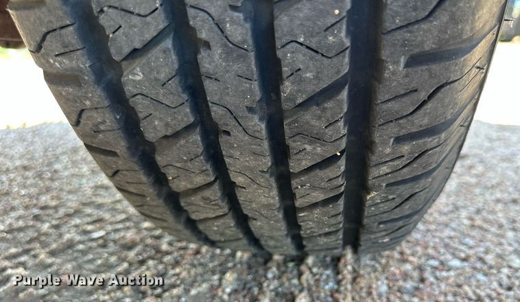 image for item NP9763 1996 Chevrolet Suburban  SUV