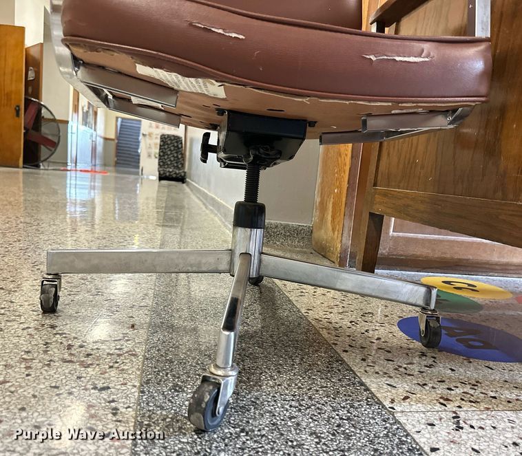 image for item NP9764 Furniture