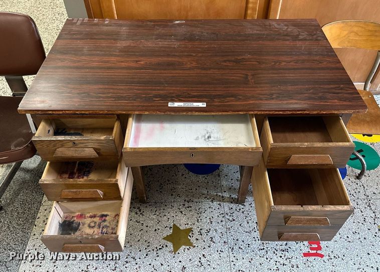 image for item NP9764 Furniture