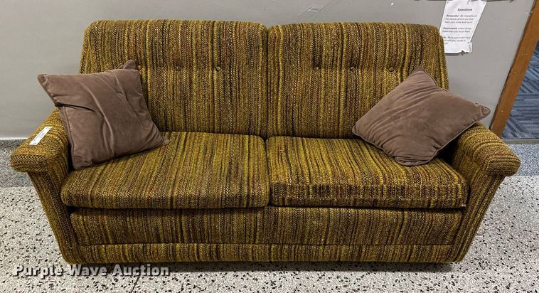 image for item NP9767 6' W Couch