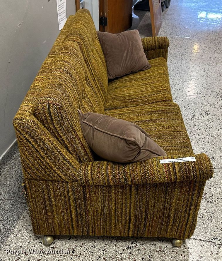 image for item NP9767 6' W Couch