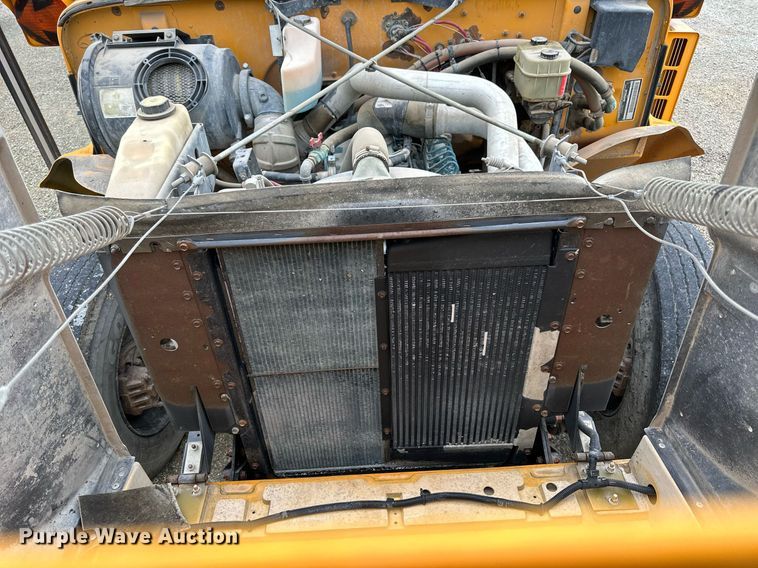 image for item NP9787 1996 International 3800  school bus