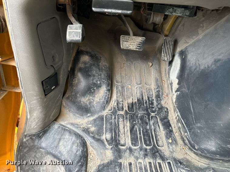 image for item NP9788 1999 Chevrolet Express 3500  school bus