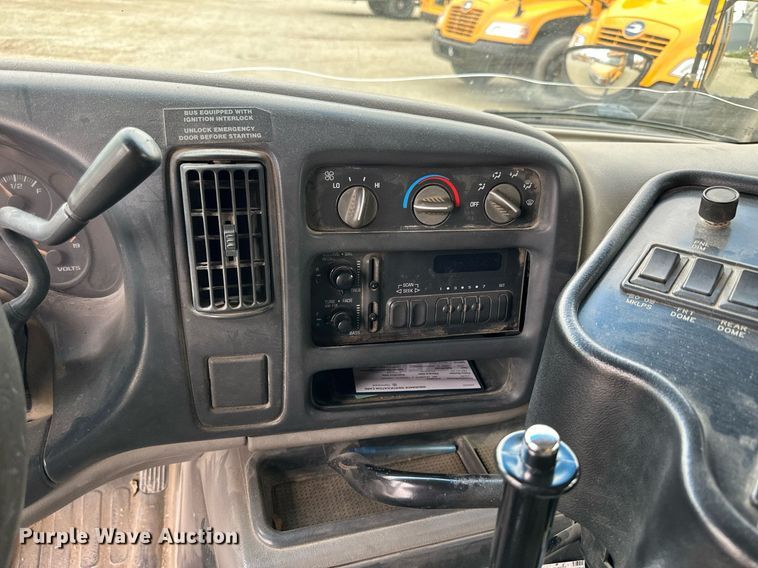 image for item NP9788 1999 Chevrolet Express 3500  school bus