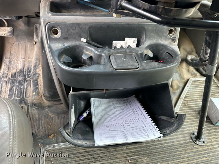 image for item NP9788 1999 Chevrolet Express 3500  school bus