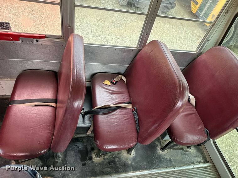 image for item NP9788 1999 Chevrolet Express 3500  school bus