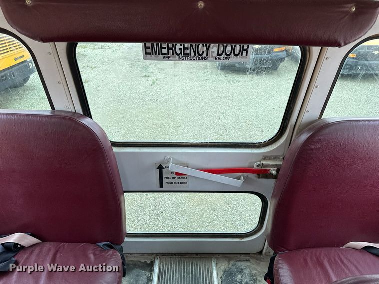 image for item NP9788 1999 Chevrolet Express 3500  school bus