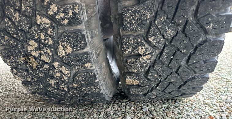 image for item NP9788 1999 Chevrolet Express 3500  school bus