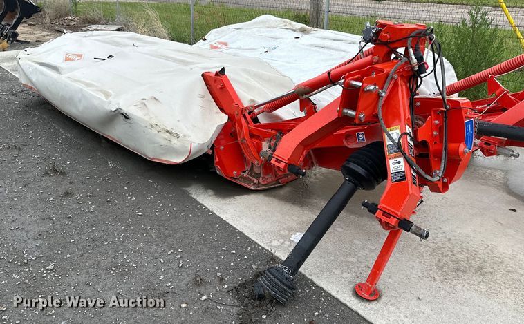 image for item NP9791 Kuhn GMD310HD  disc mower