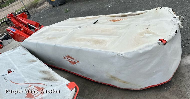 image for item NP9791 Kuhn GMD310HD  disc mower