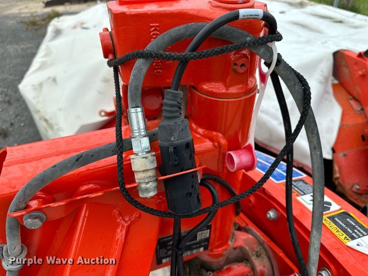 image for item NP9791 Kuhn GMD310HD  disc mower