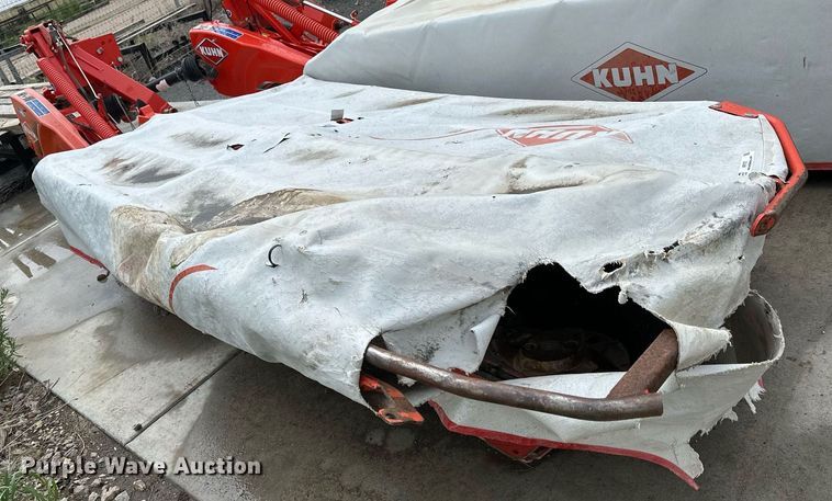 image for item NP9792 Kuhn GMD310HD  disc mower