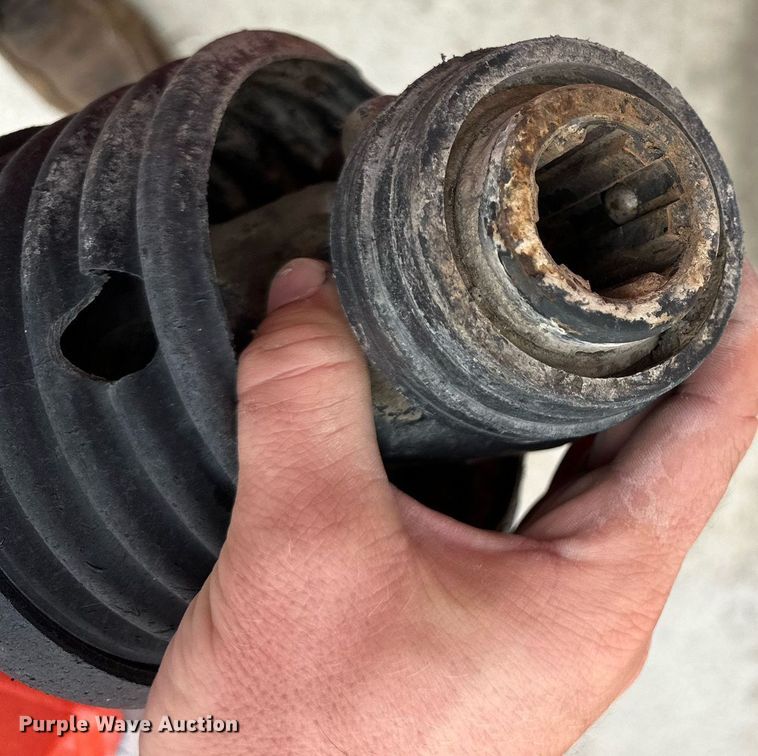 image for item NP9792 Kuhn GMD310HD  disc mower