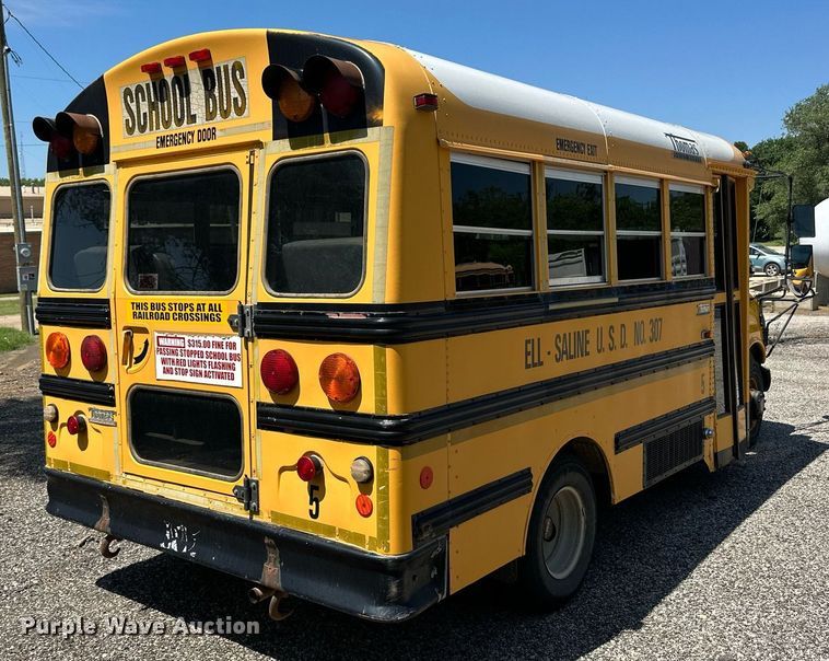 image for item NP9807 1998 GMC Savana G3500  school bus