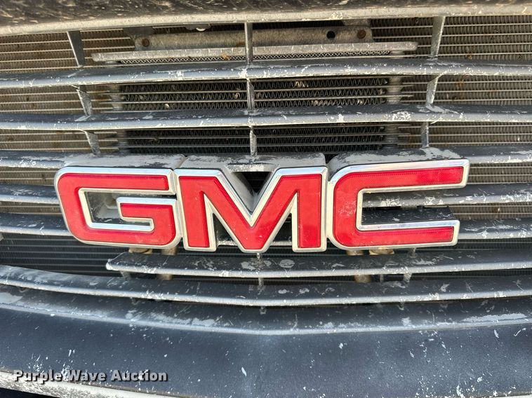 image for item NP9807 1998 GMC Savana G3500  school bus