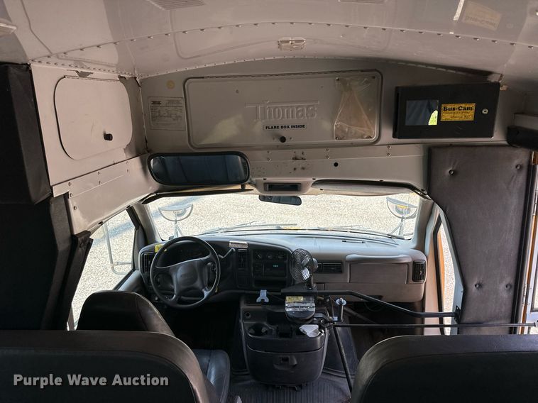 image for item NP9807 1998 GMC Savana G3500  school bus