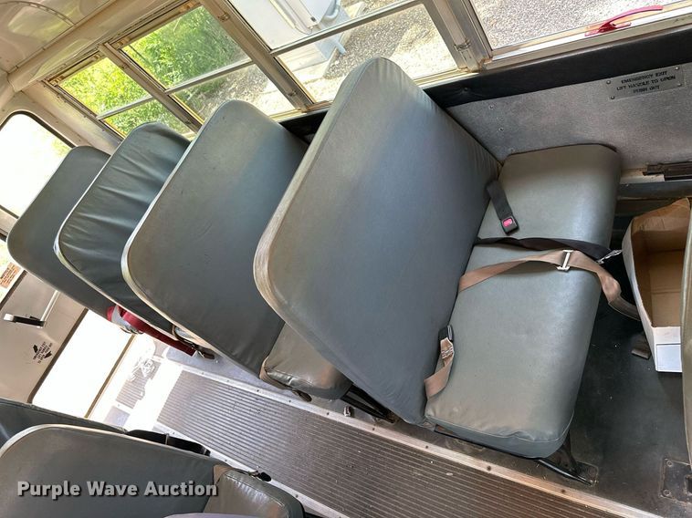 image for item NP9807 1998 GMC Savana G3500  school bus