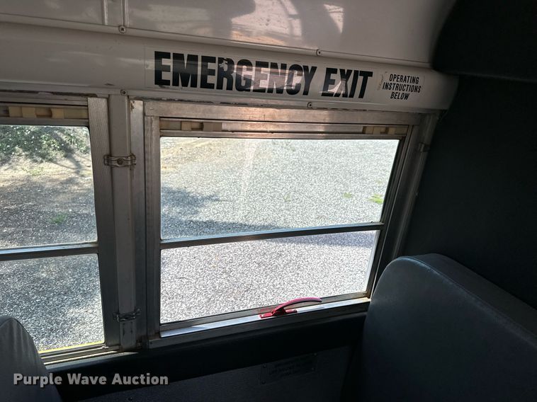 image for item NP9807 1998 GMC Savana G3500  school bus