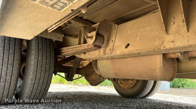 image for item NP9807 1998 GMC Savana G3500  school bus