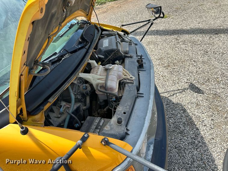 image for item NP9807 1998 GMC Savana G3500  school bus