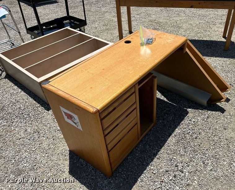 image for item NP9811 Office supplies