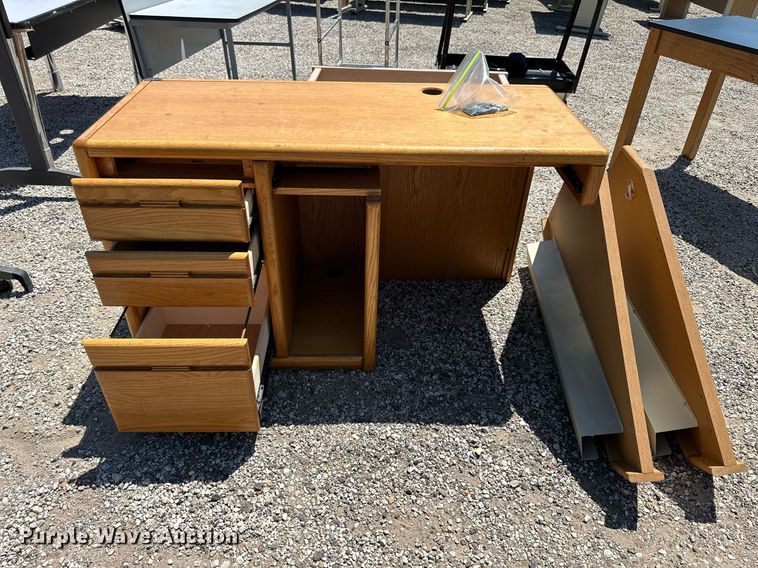 image for item NP9811 Office supplies