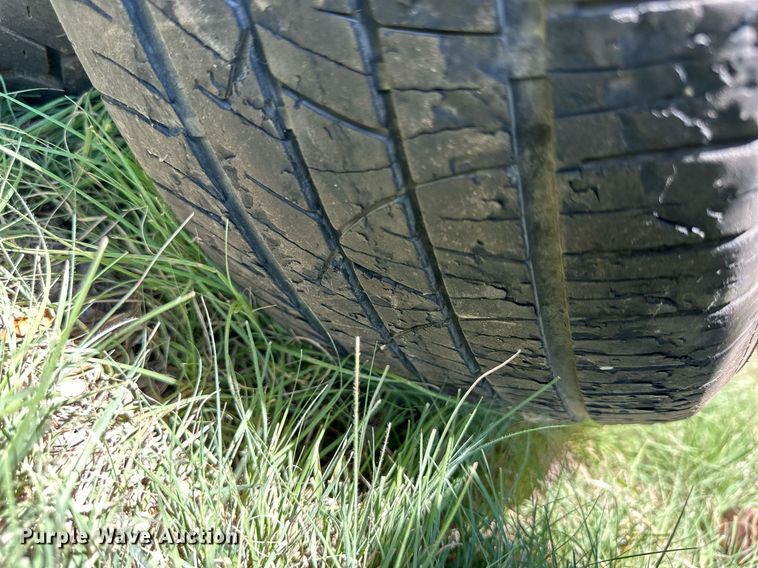 image for item NP9814 (5) 225/75R16 tires