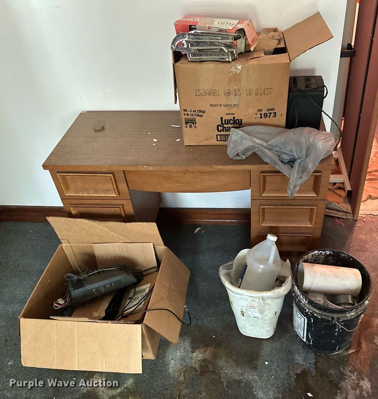 image for item NP9819 Office supplies