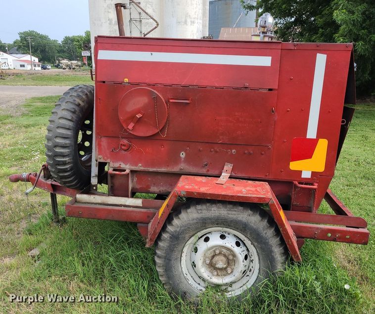 image for item NX9619 Davey MC1A  air compressor