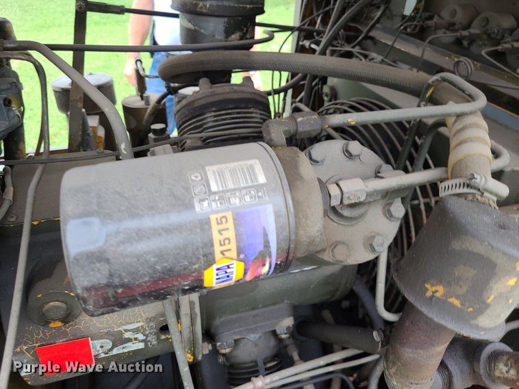 image for item NX9619 Davey MC1A  air compressor