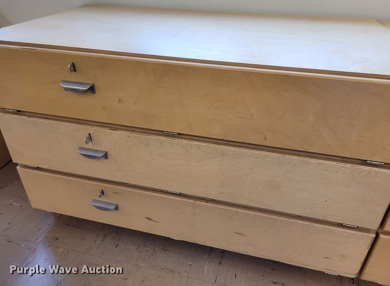 image for item NX9641 (6) storage cabinets