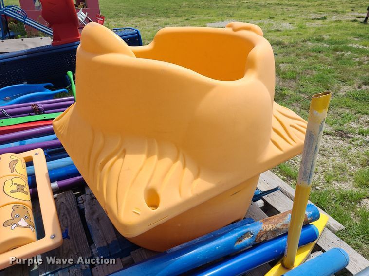 image for item NX9682 Playground equipment