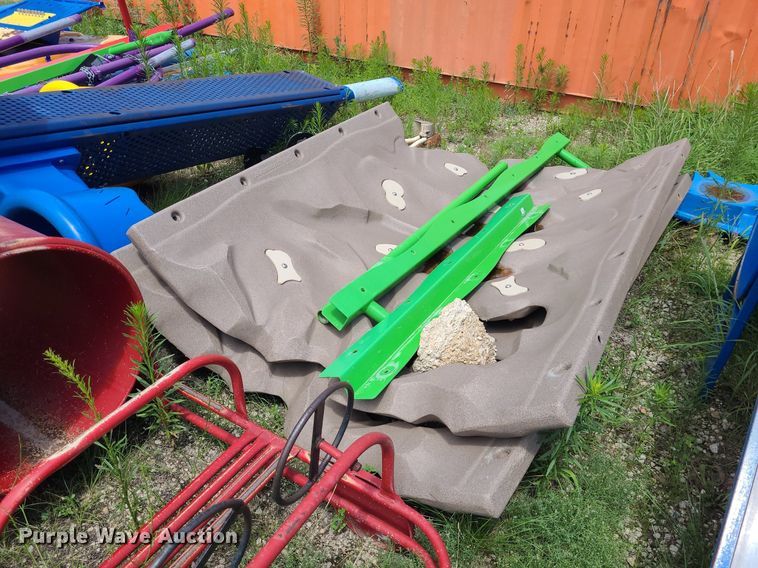 image for item NX9682 Playground equipment