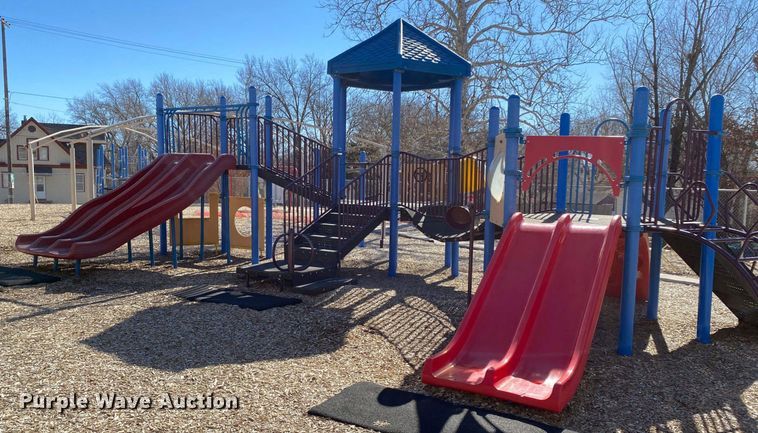 image for item NX9682 Playground equipment