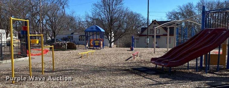 image for item NX9682 Playground equipment