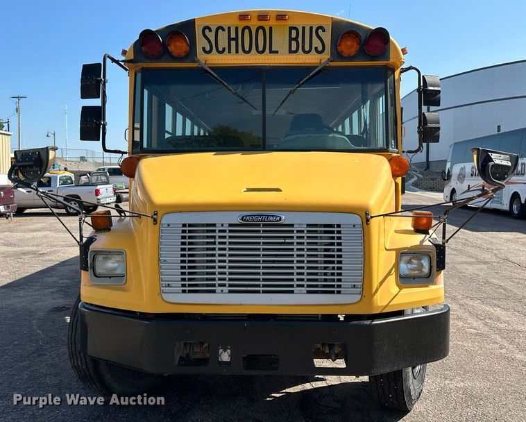 image for item NY9262 2000 Thomas  school bus