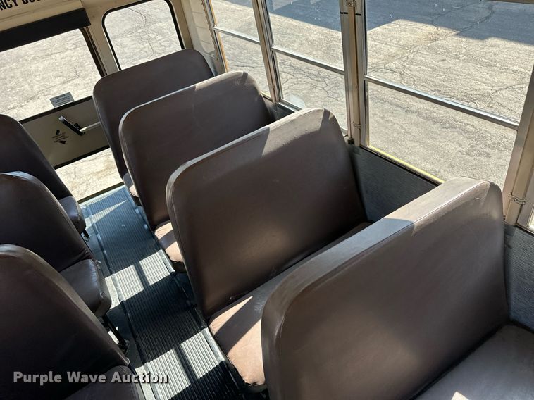 image for item NY9262 2000 Thomas  school bus