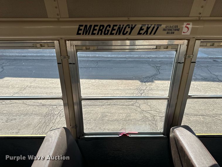 image for item NY9262 2000 Thomas  school bus