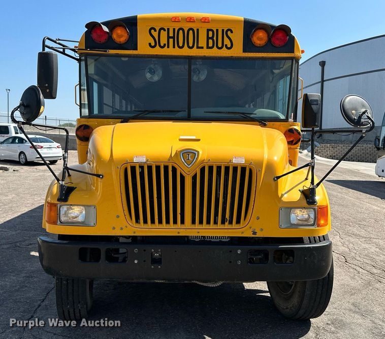 image for item NY9263 2004 International 3000  school bus