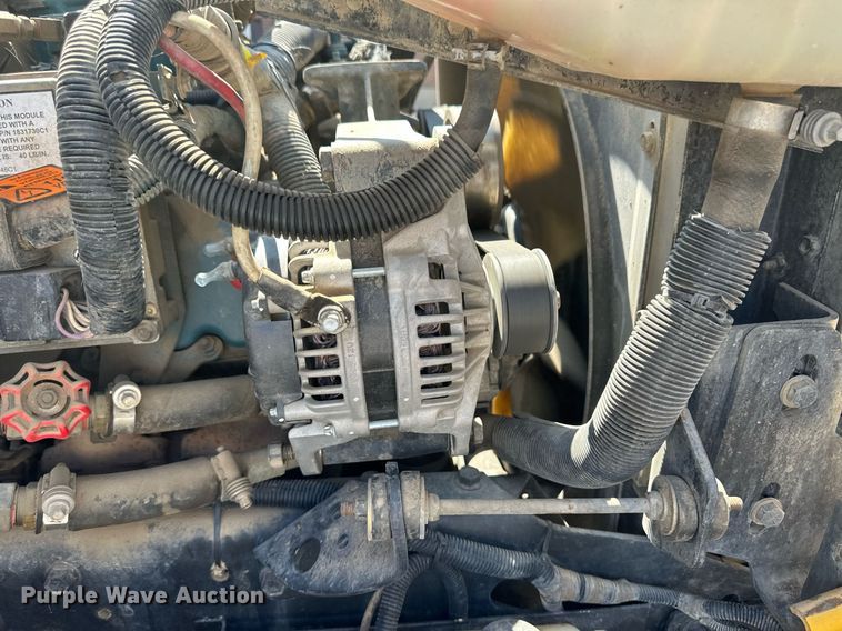 image for item NY9263 2004 International 3000  school bus